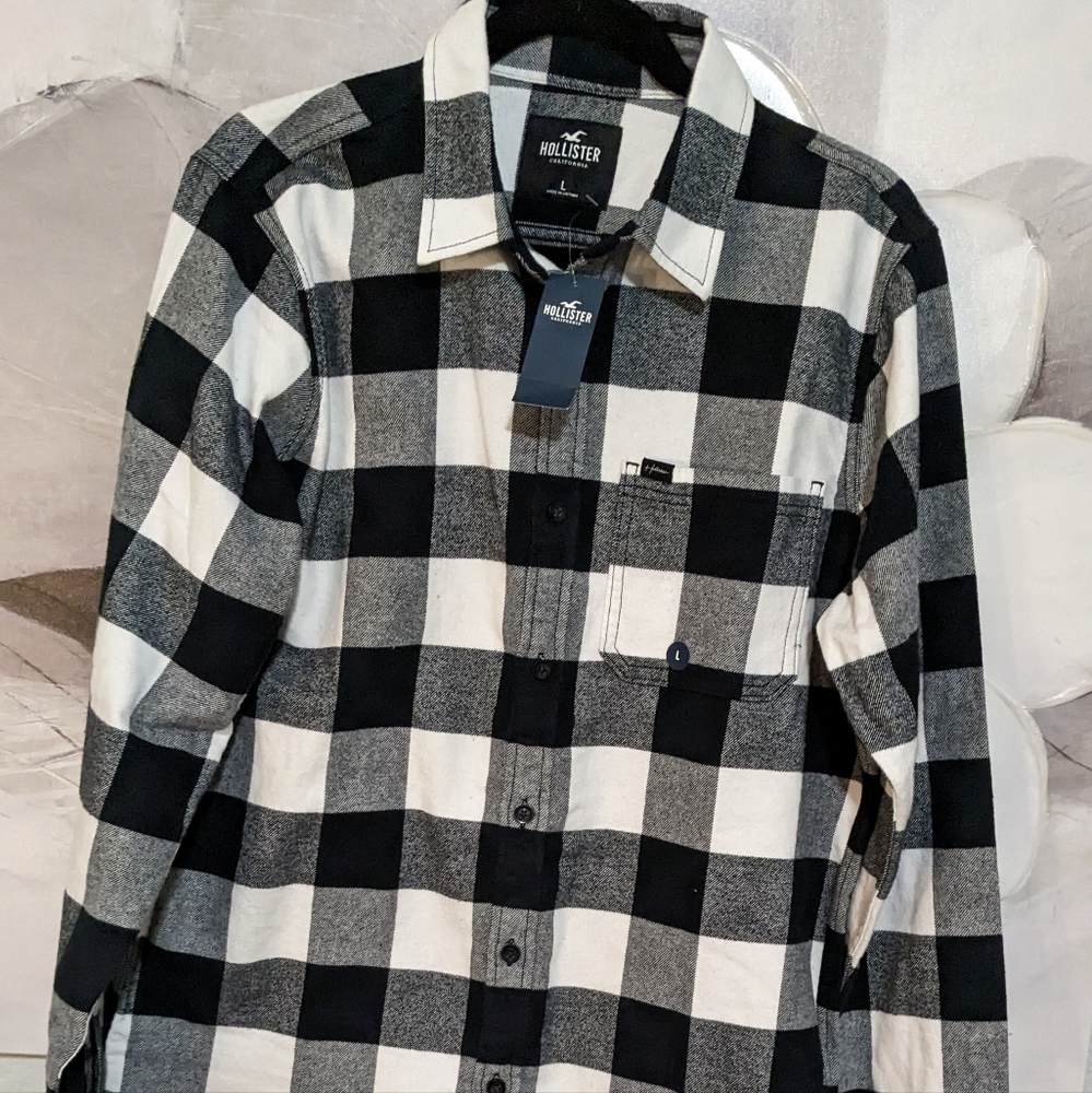 Hollister 100% Cotton Button Down Flannel Shirt Size Large NWT ❤️
